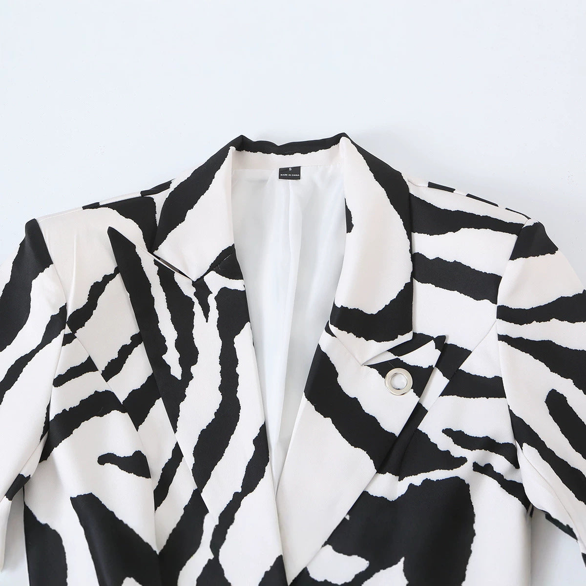 Casual one collar irregular zebra print atmospheric eye suit for women