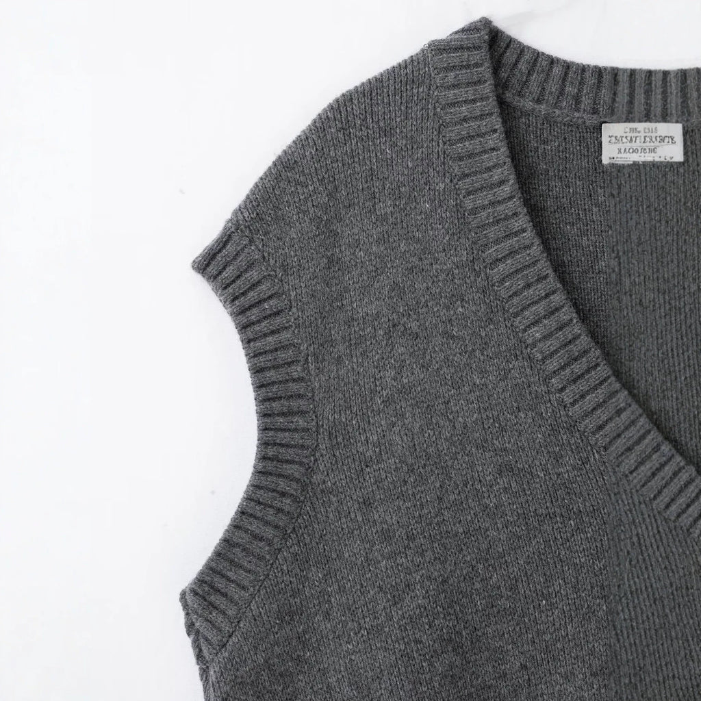 Women's V-neck Knitted Shirt Tank Top Sweater